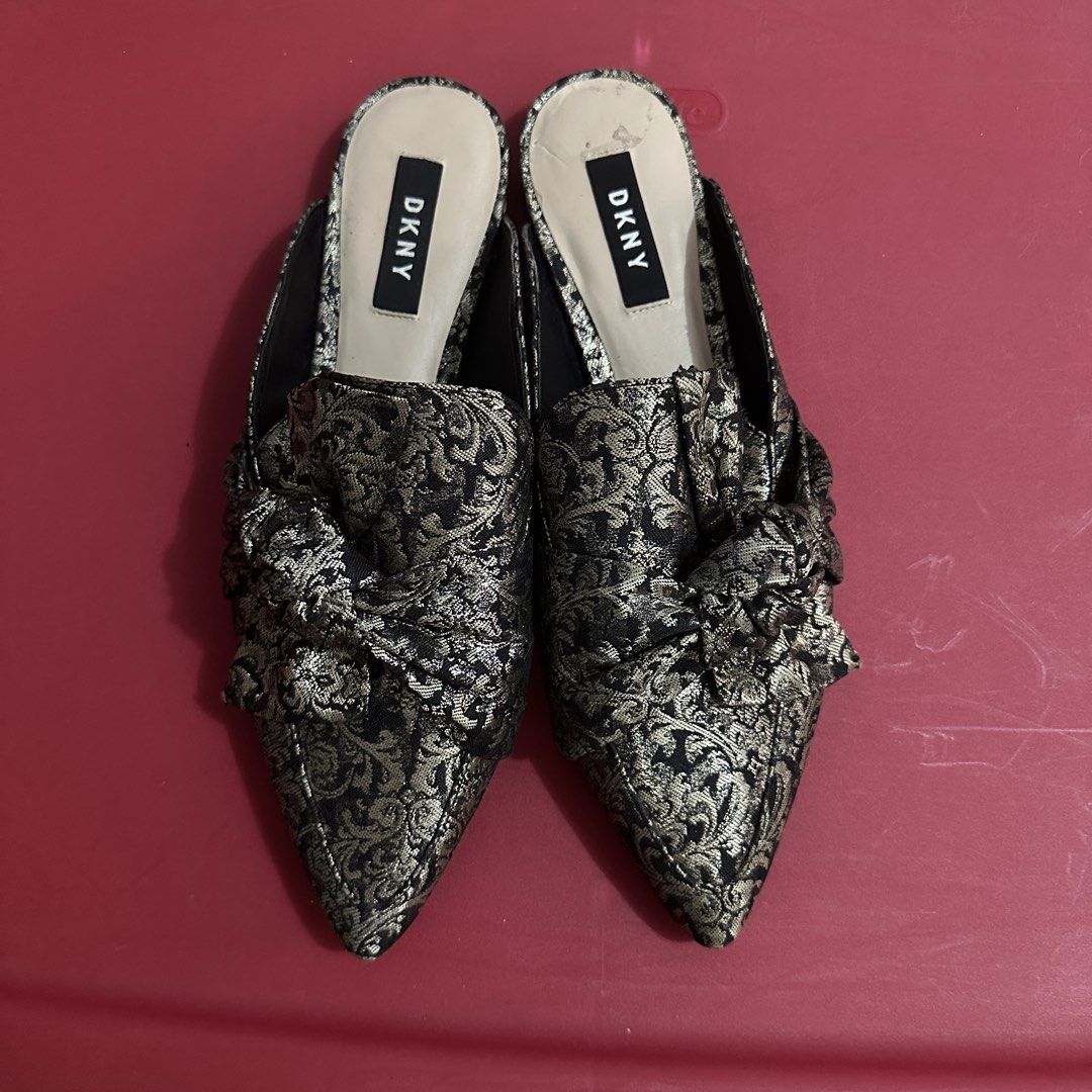 DKNY Black Gold Brocade Pointed Toe Mules Sliders (Category: Flats & Sandals) located in Kawit. Submitted by wevibevintage (Listing ID 1468521276, Image 1). Description: Size 7.5w.