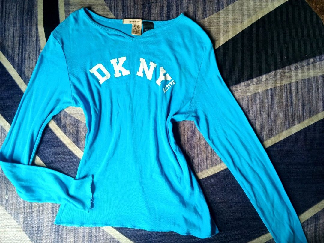 DKNY LONG SLEEVE VINTAGE (Category: Luxury Apparel) located in Manila. Submitted by icamalicdem29 (Listing ID 1468501225, Image 1). Description: .