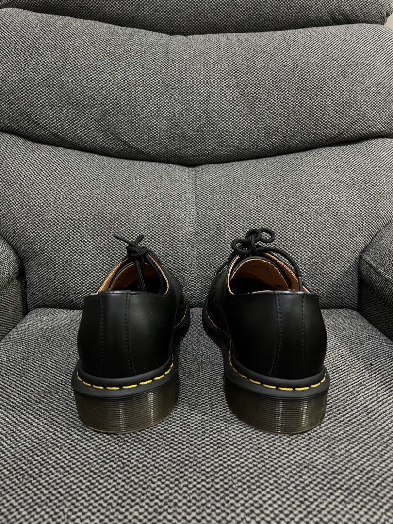Doc Martens 1461 Oxford Shoes (Category: Casual Shoes) located in Baguio. Submitted by whatthestore (Listing ID 1468639795, Image 3). Description: .