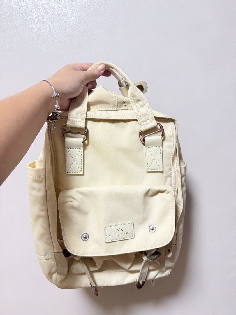 Doughnut backpack (Category: Backpacks) located in Manila. Submitted by rachelle1919 (Listing ID 1468667417, Image 1). Description: Bought at 5k each selling it for 1,500 each nalang .
