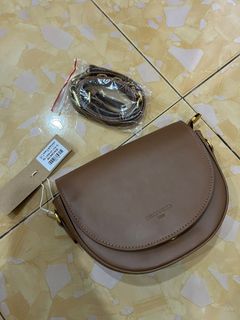 (Category: ) located in . Submitted by najwaa77 (Listing ID 1468575638, Image 1). Description: .