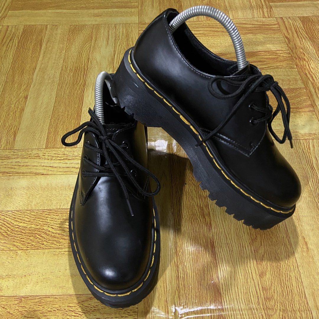 Dr Martens Black Shoes (Category: Heels) located in Dasmarinas. Submitted by thrift2gems (Listing ID 1468628500, Image 2). Description: DR MARTENS BLACK SHOES SIZE 9.5 AS NEW CONDITION NO ISSUE .