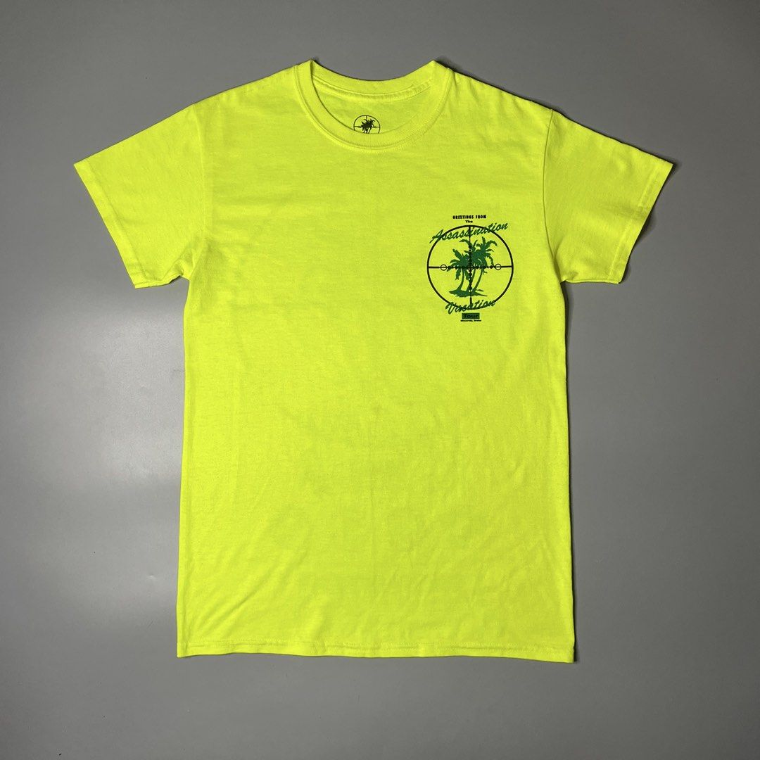 DRAKE “The Assasination Vacation” 2019 Tour (Category: Tshirts & Polo Shirts ) located in Manila. Submitted by aaaaaahhhhhh (Listing ID 1468650795, Image 1). Description: Small 18W 27.5L Stains, Need wash Lalamove or J&t Express + Shipping fee.
