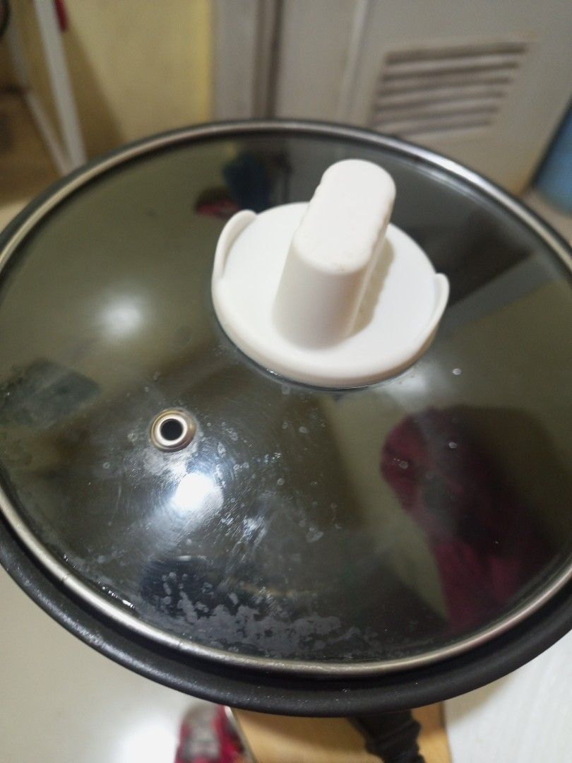 Dreepor Rice cooker (Category: Looking For) located in Manila. Submitted by bluelight15 (Listing ID 1468644100, Image 3). Description: WANTED: BUMIBILI NG SIRANG RICE COOKER ✅ ISSUE: Hindi na nag-ON ✅ Hnd na natatanggal yung cord sa rice cooker na port. ✅ with lid and scoop/spatula.