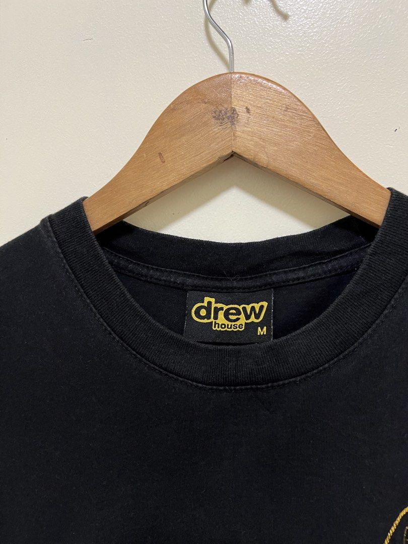 Drew Black Crop Tee (Category: Shirts) located in Manila. Submitted by thriftpoint99 (Listing ID 1468641853, Image 2). Description: 22x22 No issue Excellent condition.