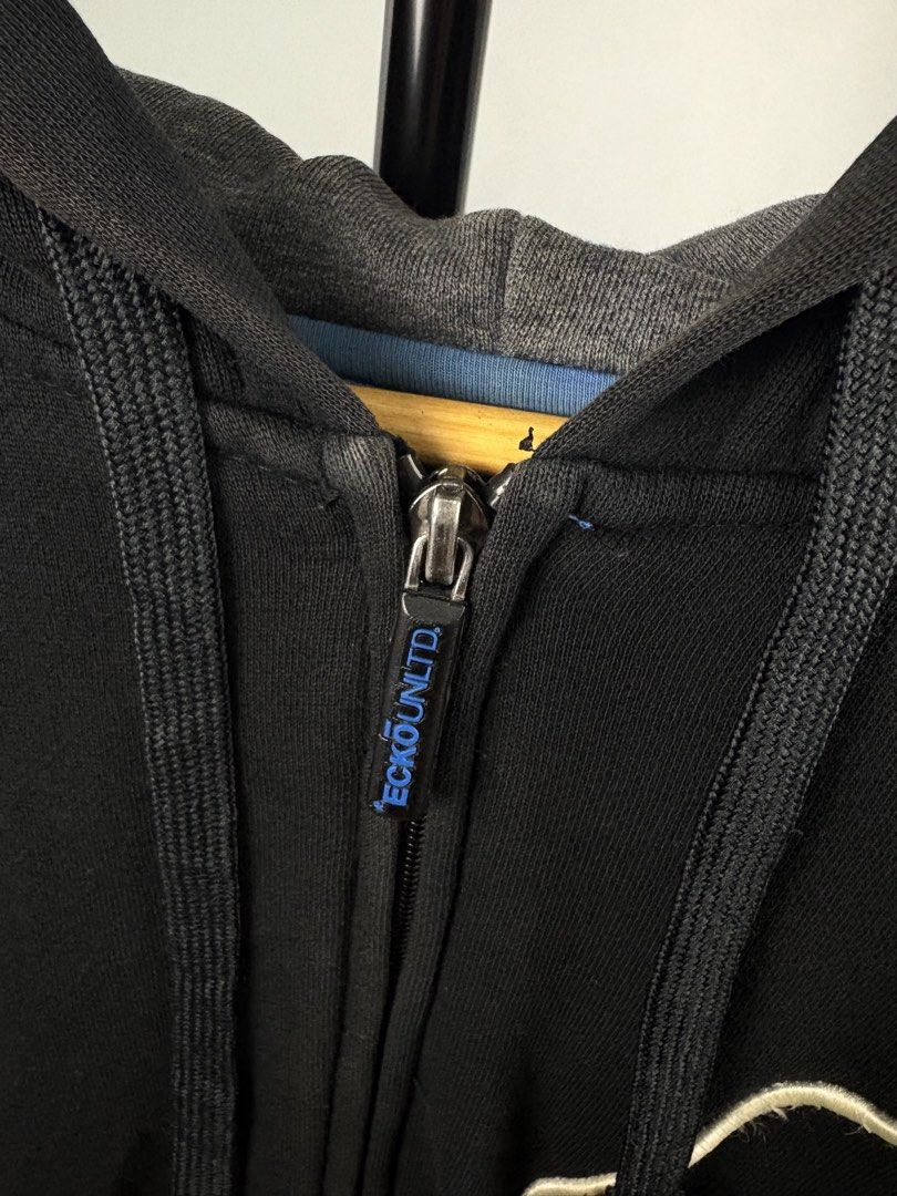Ecko (Category: Coats, Jackets and Outerwear) located in Manila. Submitted by _remyboyz (Listing ID 1468544502, Image 3). Description: ECKO UNLTD SIZE 2XL on tag 26x30 dimes Excellent condition.