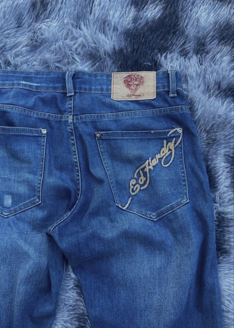 Ed hardy pants (Category: Jeans) located in San Jacinto. Submitted by clothcartelph (Listing ID 1468561801, Image 1). Description: ED HARDY SIZE: 29 LEGHOLE: 7 WIDTH: 31 LENGTH: 40 ISSUE: ~ COLOR RATE: 9.6/10 CONDITION: EXCELLENT.