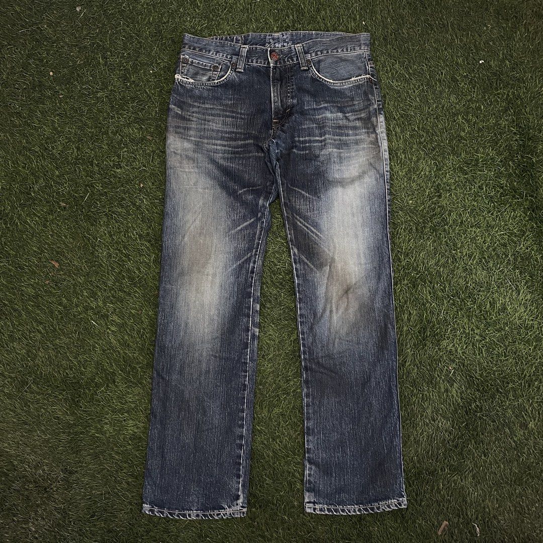 Edwin Blue Trip 503 Distressed Denim Jeans (Category: Jeans) located in Pasig City. Submitted by icie_finds (Listing ID 1468621778, Image 2). Description: Edwin Blue Trip 503 Distressed Denim Jeans SIZE: Tagged 32x32 (Fits 36 Waist) DIMES: Waist: 36 inches Length: 41.5 inches Leg Opening: 8.5 inches Style: Vintage Japanese distressed straight-leg denim jeans with custom back zip-pockets, contrast red accent zipper tape, and classic wash detailing