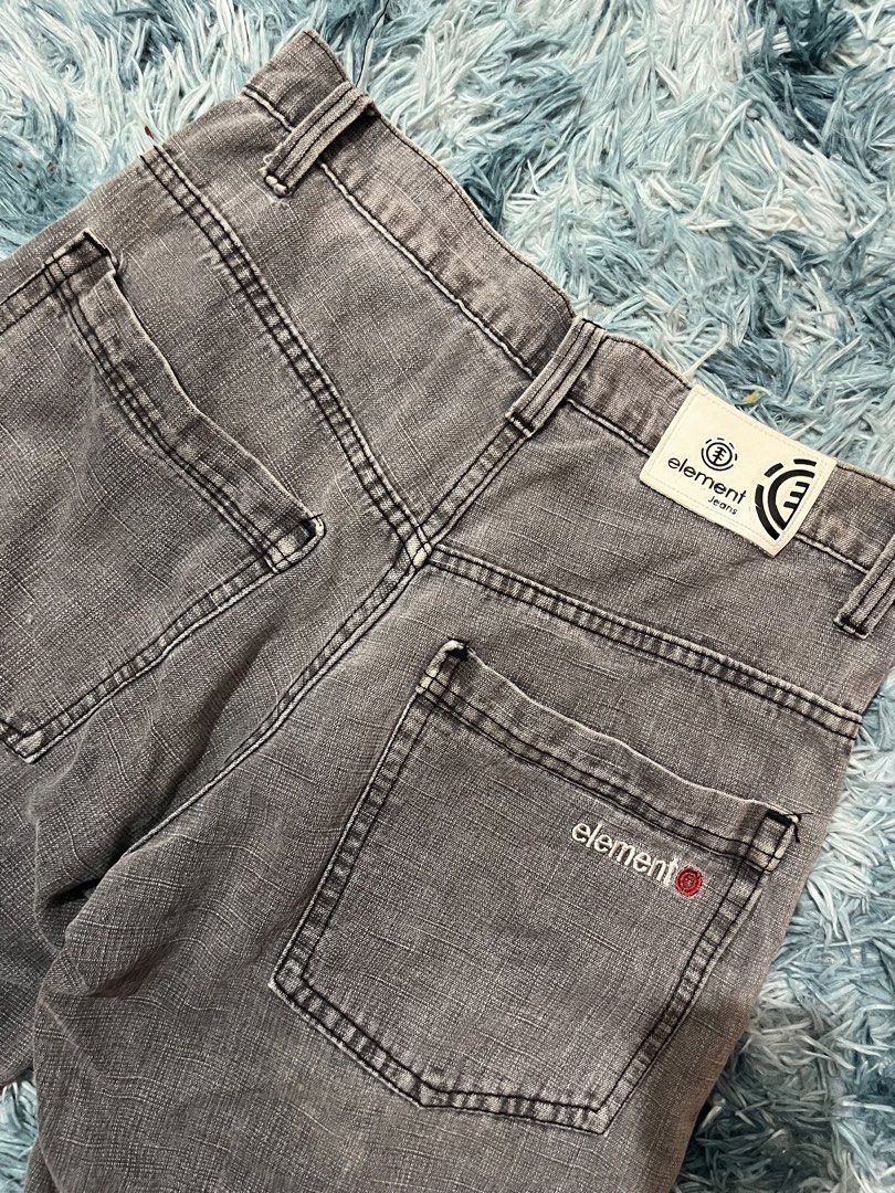 Elements jhorts (Category: Shorts) located in Manila. Submitted by ryzon_jimenez (Listing ID 1468649485, Image 3). Description: .