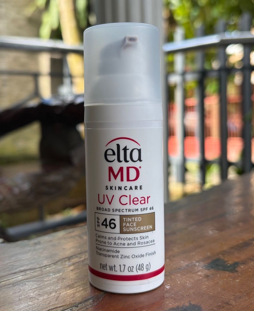 EltaMD UV Clear Broad Spectrum SPF 46 Sunscreen (Category: Face Care) located in Manila. Submitted by lieselmemi65467 (Listing ID 1468564650, Image 1). Description: - Authentic EltaMD UV Clear Broad-Spectrum - Oil-free, lightweight formula ideal for acne-prone and sensitive skin - Expiration Date: February 2029 (Lot: 2602084) - RFS: Bought by mistake again, didn't know it has niacinamide in its formulation which doesn't do well w/ my skin 😭 **SF