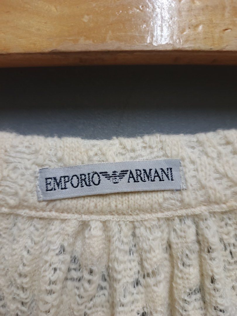 EMPORIO ARMANI (Category: Skirts) located in Dasmarinas. Submitted by jessputrages (Listing ID 1468667677, Image 3). Description: For sale Emporio Armani Excellent condition No issue 800 plus shipping fee Pm for more details.