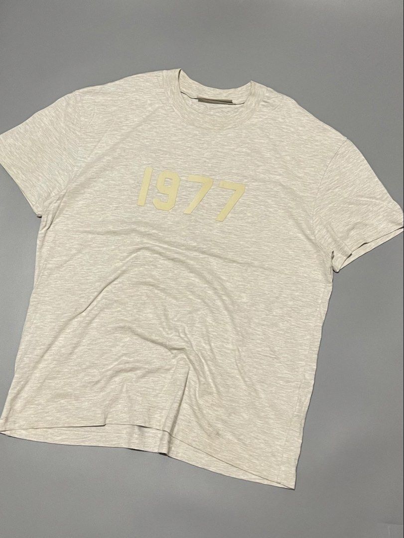 essential shirt (Category: Formal Shirts) located in Compostela. Submitted by source_20 (Listing ID 1468537292, Image 2). Description: ESSENTIAL SHIRT SMALL ON TAG 22X29 CR 9/10 EXCELLENT CONDITION NO ISSUE 📍DAVAO DE ORO CAN SHIP UNLI VOUCH .