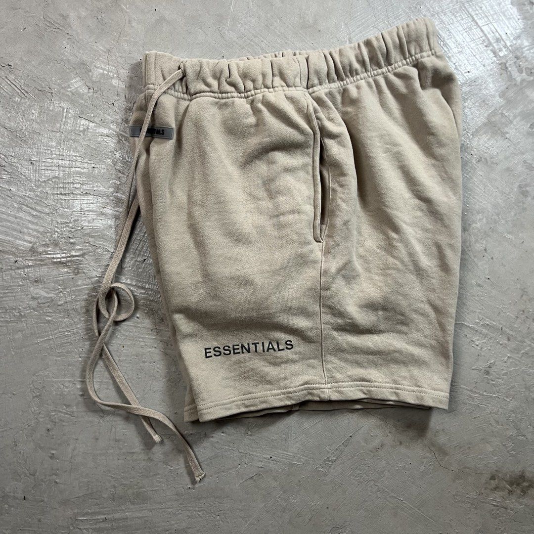 Essentials fear of god (Category: Shorts) located in Tandag. Submitted by archive.dept (Listing ID 1468609634, Image 2). Description: .