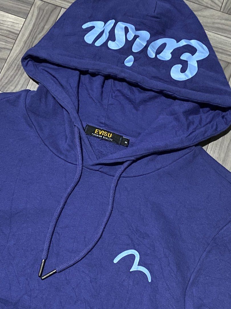 Evisu Hoodie (Category: Hoodies) located in San Pablo. Submitted by lazy.thrifttt (Listing ID 1468623991, Image 2). Description: Evisu Korea Seagull Logo Hoodie Size S on tag(can fit to M) 19Wx26L 10/10 Color Rate No Flaws.