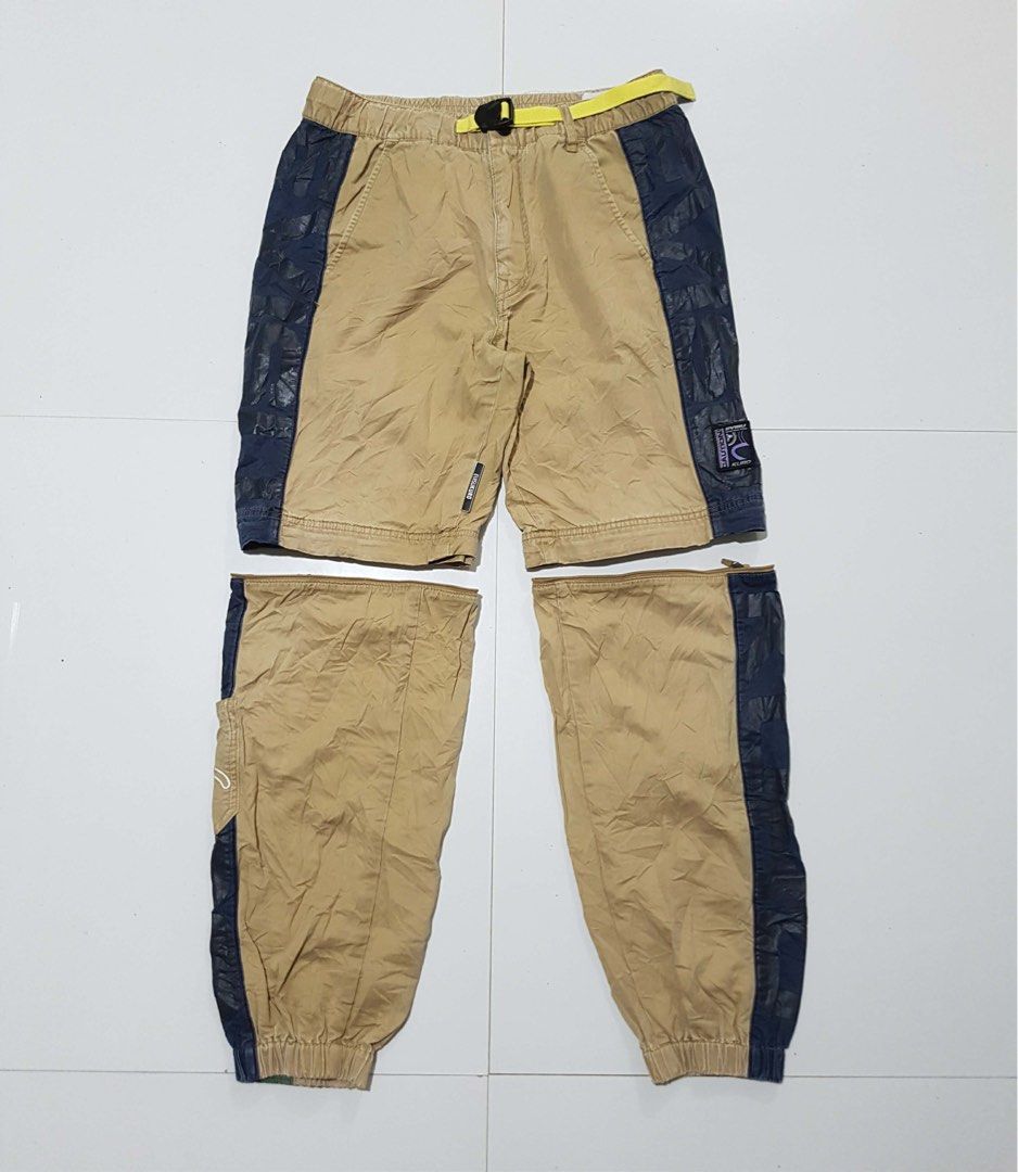 Evisu pants (Category: Announcements) located in Imus. Submitted by gabrielseth_12 (Listing ID 1468500197, Image 1). Description: Evisu pants/short Size small on tag Waistline 28 to 31 No issue Good condition 300pesos +shipped .