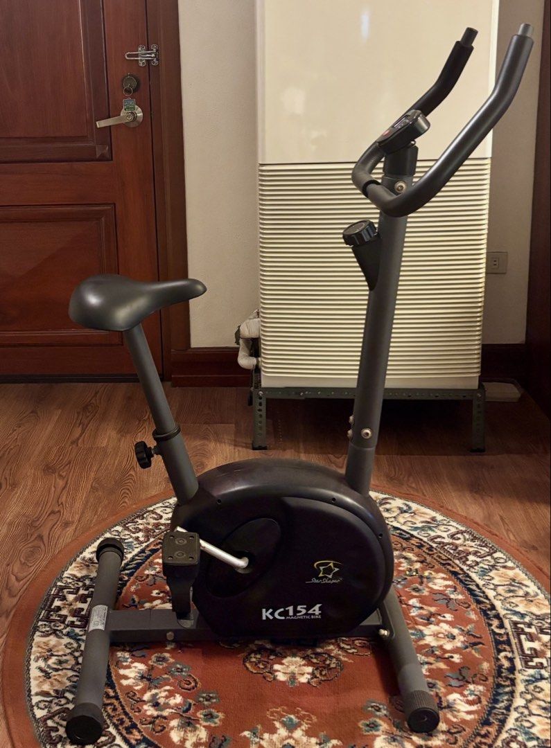 Exercise Bike (Category: Cardio & Fitness Machines) located in Manila. Submitted by fortprotectivefloorcoating (Listing ID 1468656912, Image 1). Description: As-is. Location: Taguig.