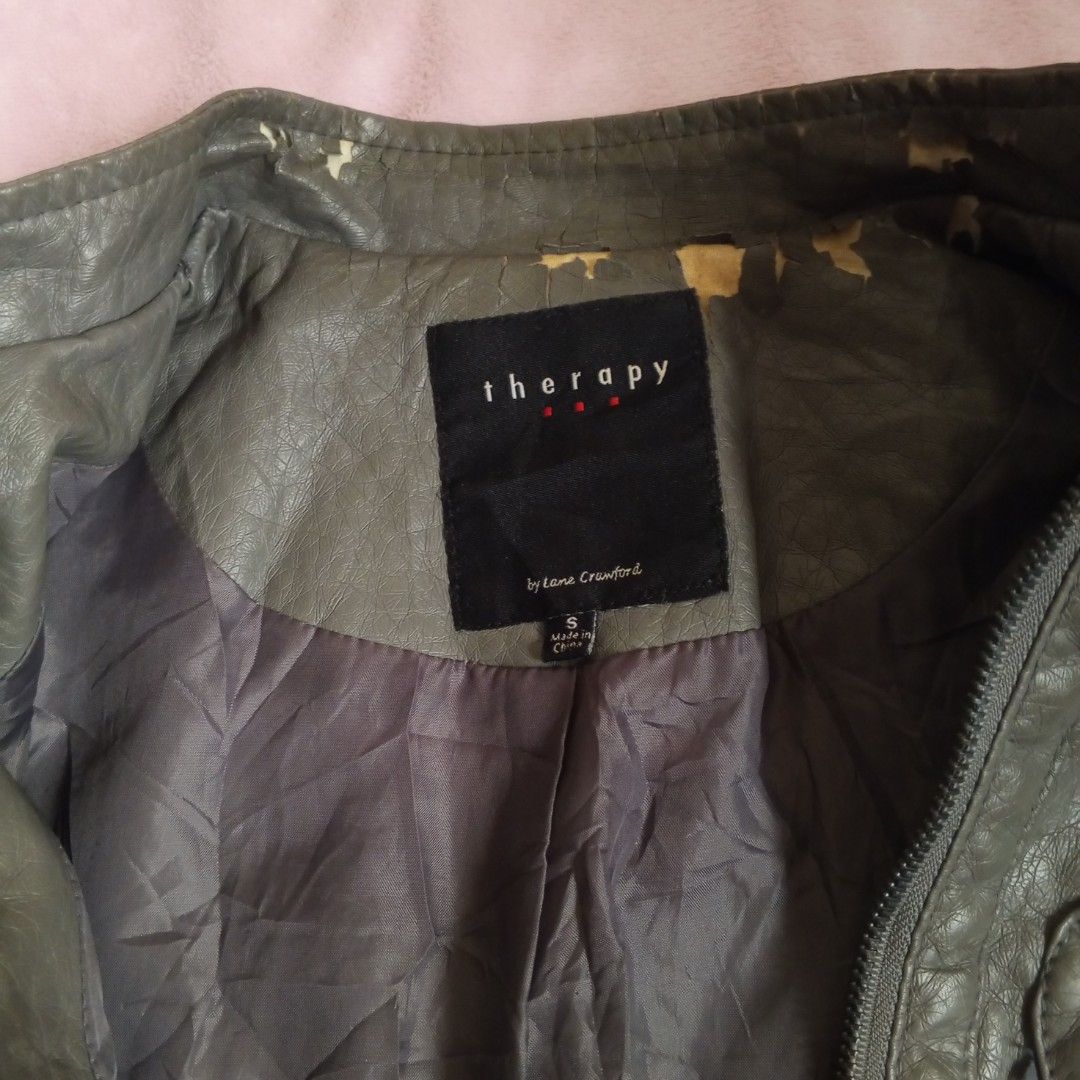 Faux Gray Leather Jacket Corsair Detail (Category: Coats, Jackets and Outerwear) located in San Fernando. Submitted by nicakess789 (Listing ID 1468575986, Image 3). Description: ✎ need wash ✎ no ww ✎ Condition: may issues, nasa pic then may tahi sa may sleeves ✎ Size: can fit sx-s ✎ Length: 20.5 ✎ Width:16.5 DM if interested or for inquiries. MOP: GCash only MOD: J&T, Lalamove -SF SHOULDERED BY BUYER 📍 pampanga.