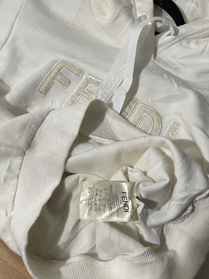 Fendi Gamuzza Big Script Hoodie Jacket (Category: Luxury Accessories) located in Manila. Submitted by claii_collection (Listing ID 1468534650, Image 2). Description: Fendi Gamuzza Big Script Hoodie Jacket - 20x18 - Excellent Condition - Fendi Controllato washtags - Authentic/Legit .