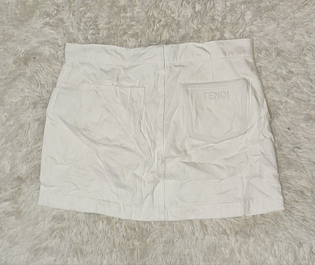 Fendi Mini Denim Skirt White (Category: Skirts) located in Solano. Submitted by johnpaulsanmiguel (Listing ID 1468594537, Image 3). Description: Size 40 on tag Waist 30-31 Length 14 Brandnew with hangtags No issues gusot lang nakuha sa arrival 10/10.