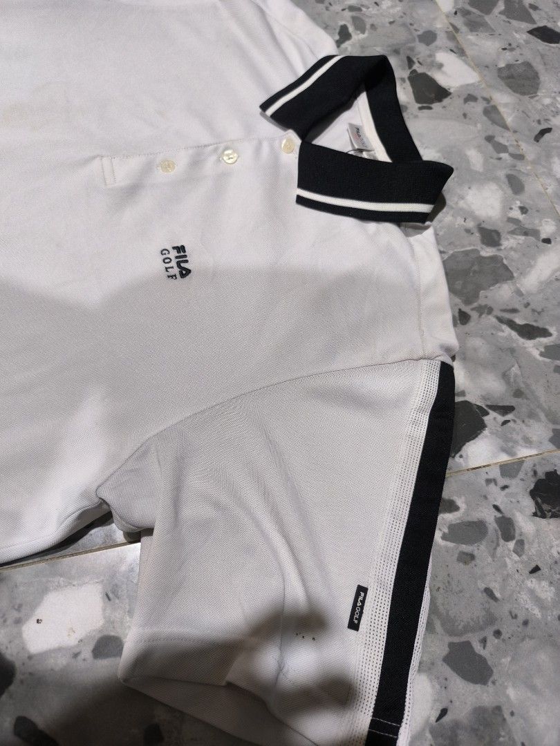 Fila Golf Polo (Category: Activewear) located in Davao. Submitted by gabriieeel (Listing ID 1468594260, Image 2). Description: authentic white polo golf relax fit on xl no issue.