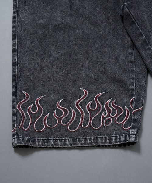 Flame Custom Denim Jorts (Category: Shorts) located in Quezon City. Submitted by jiya.tokio (Listing ID 1468563686, Image 2). Description: Sale Pre-order from Starting Over Japan 🇯🇵 Flame Custom Denim Jorts ₱ 990 ‼ (Original Price: ₱3,330) 50% DP Nov ETA 📍Quezon City.