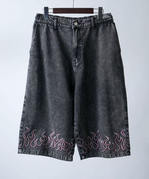 Flame Custom Denim Jorts (Category: Shorts) located in Quezon City. Submitted by jiya.tokio (Listing ID 1468563686, Image 1). Description: Sale Pre-order from Starting Over Japan 🇯🇵 Flame Custom Denim Jorts ₱ 990 ‼ (Original Price: ₱3,330) 50% DP Nov ETA 📍Quezon City.
