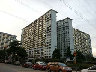 (Category: ) located in . Submitted by hsf181 (Listing ID 1468527225, Image 1). Description: .