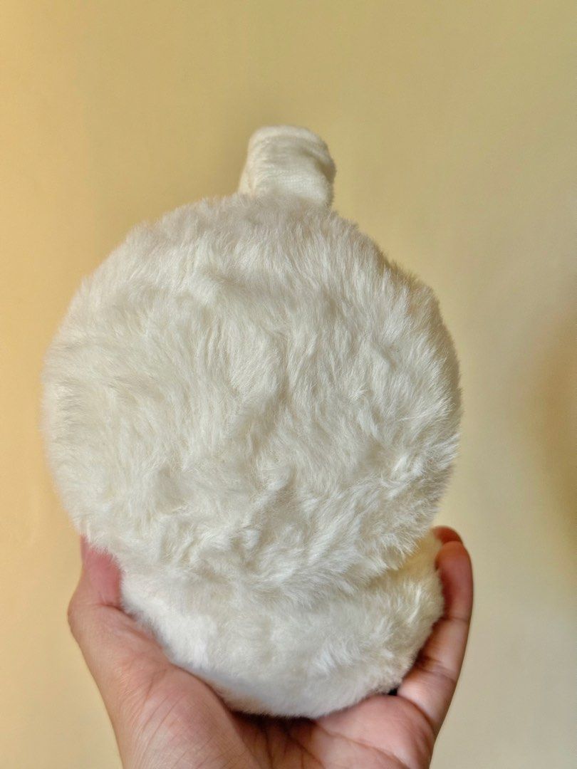 Fluffy White Winter Earmuffs (Category: Other Accessories) located in Caloocan City. Submitted by _declutterbym (Listing ID 1468572680, Image 3). Description: - Never been used. - RFS: not for me.