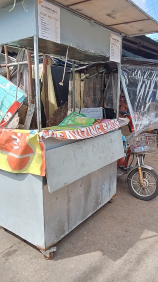 Food Cart (Category: Other Home Furniture) located in Manila. Submitted by qualityjapanitem (Listing ID 1468702200, Image 1). Description: For Sale Food Cart Usable As Is Signs of Used Full Metal Price Negotiable.