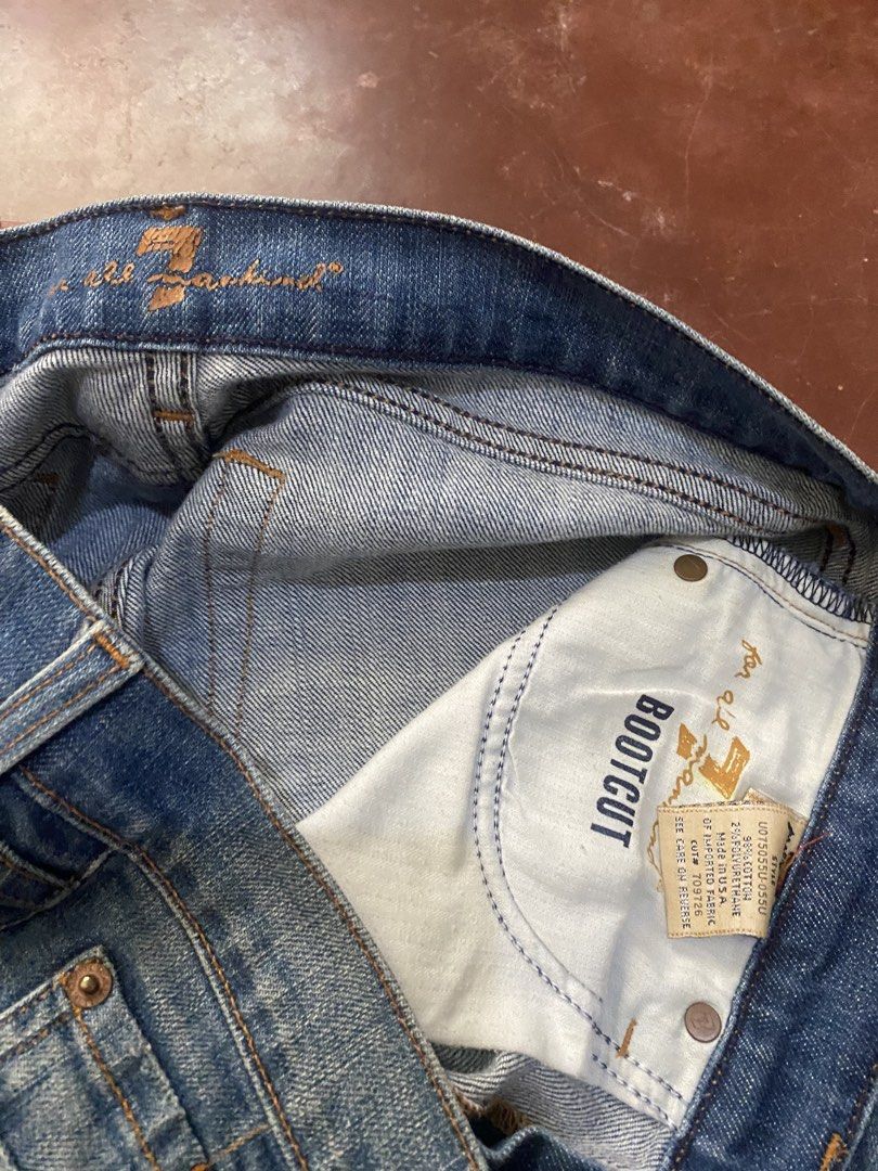For All HumanKind Light~Wash Bootcut (Category: Jeans) located in Malita. Submitted by ronnyboi (Listing ID 1468642509, Image 2). Description: W:34 L:37 T:11 H:9 Mine:700.