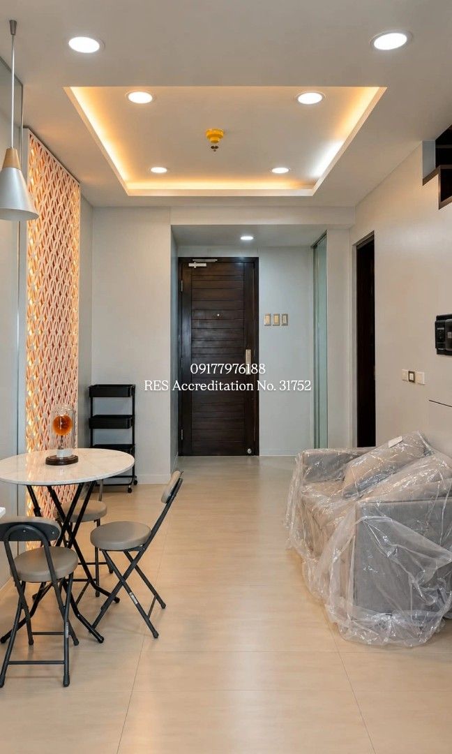 For Lease 1 Bedroom Loft Type (Category: Apartments & Condos) located in Manila. Submitted by homeessentialstoreph (Listing ID 1468618272, Image 2). Description: 🏙️ FOR LEASE 2-STOREY LOFT-TYPE CONDO 📍 W Residences, BGC ✨ 2-storey Loft-Type Unit • 1 Bedroom • 2 Bathrooms – 1st & 2nd Floor • Fully-Furnished • With Parking 💰 ₱62,000/month — assoc dues excluded 📩 Message me if interested.