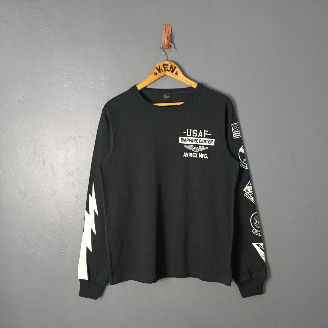 For Men - Avirex (Category: Tshirts & Polo Shirts ) located in Bacolod City. Submitted by drop.ph (Listing ID 1468592682, Image 1). Description: Avirex Authentic *Size M - 19.5x26 *Excellent *No flaws *Price: 680php *Add SF if outside Bacolod City .