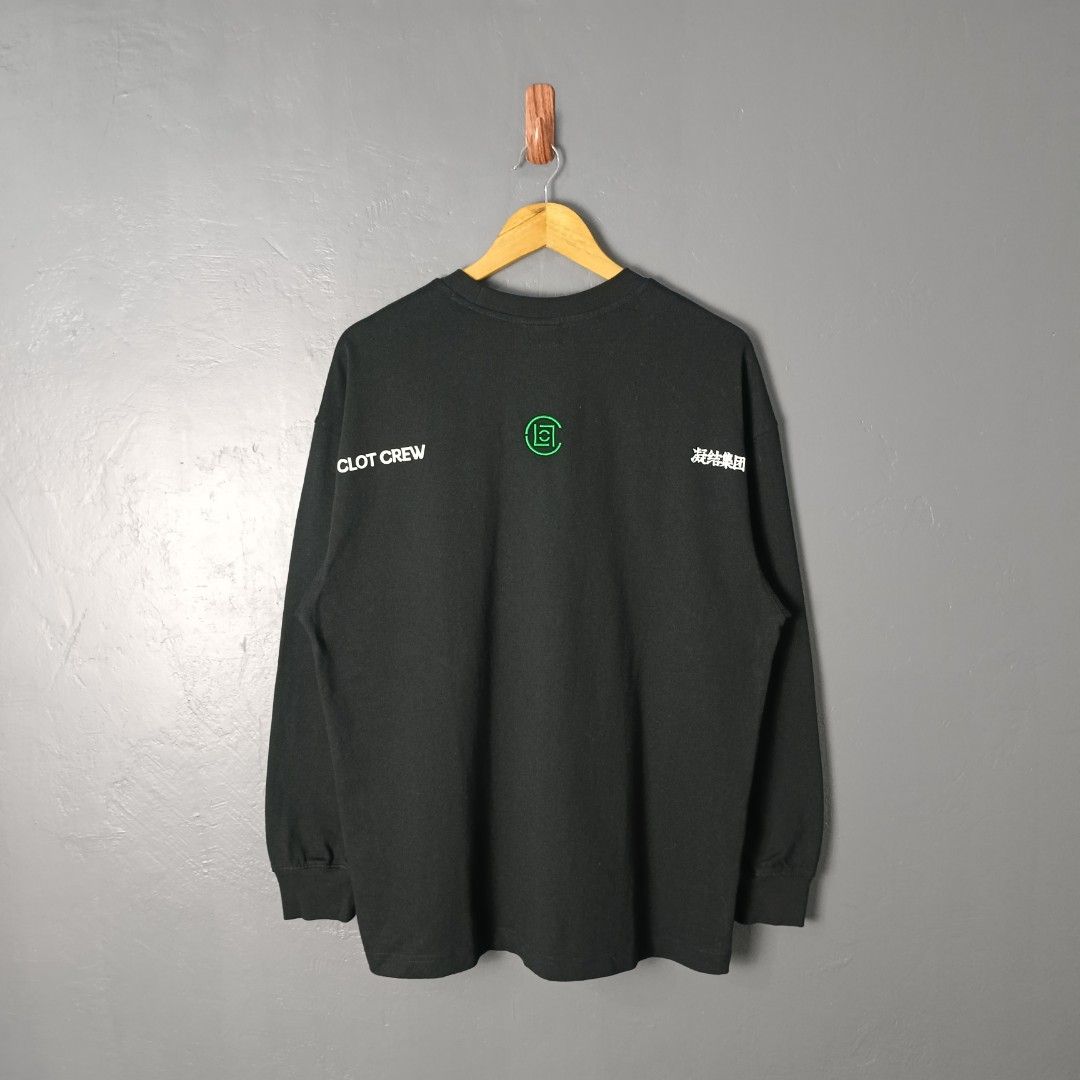 For Men - Clot - Panda Embroidered (Category: Tshirts & Polo Shirts ) located in Bacolod City. Submitted by drop.ph (Listing ID 1468591993, Image 2). Description: Clotee by Clot - Panda Embroidered L/s *Oversized *Size S fits M - 22x27.5 *Excellent *No flaws *Price: 680php *Add SF if outside Bacolod City .