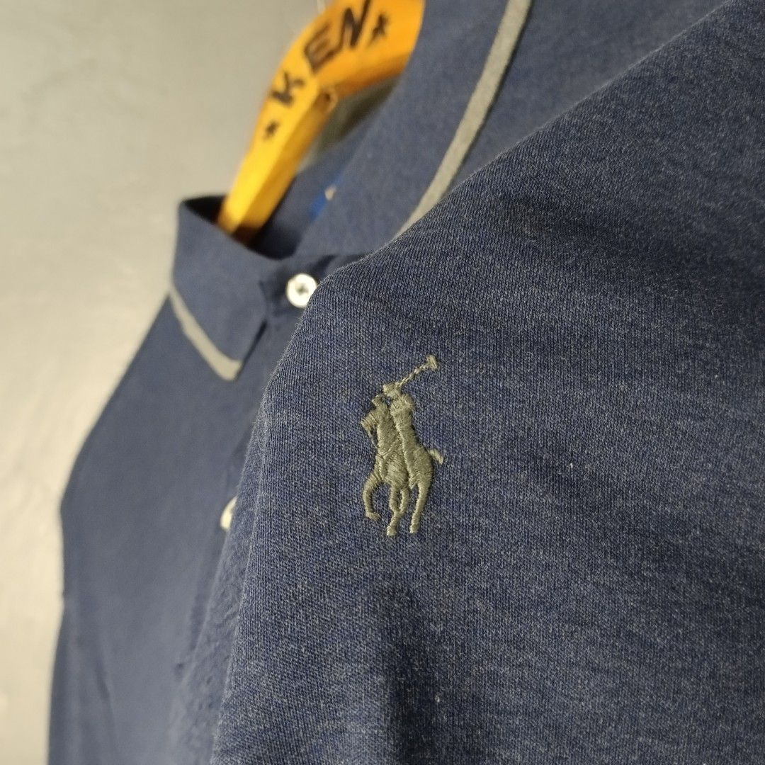 For Men - Ralph Lauren - Soft Cotton (Category: Tshirts & Polo Shirts ) located in Bacolod City. Submitted by drop.ph (Listing ID 1468607566, Image 3). Description: Ralph Lauren - Soft Cotton Polo Authentic *Classic Fit *Size L fits XL - 23.5x29.5 *Excellent *No Flaws *Price: 1,200php *Add SF if outside Bacolod City.