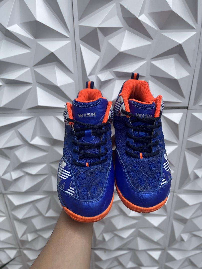 FOR PICKLE AND BADMINT (Category: Sneakers) located in Molave. Submitted by bronzokiks (Listing ID 1468685108, Image 3). Description: .