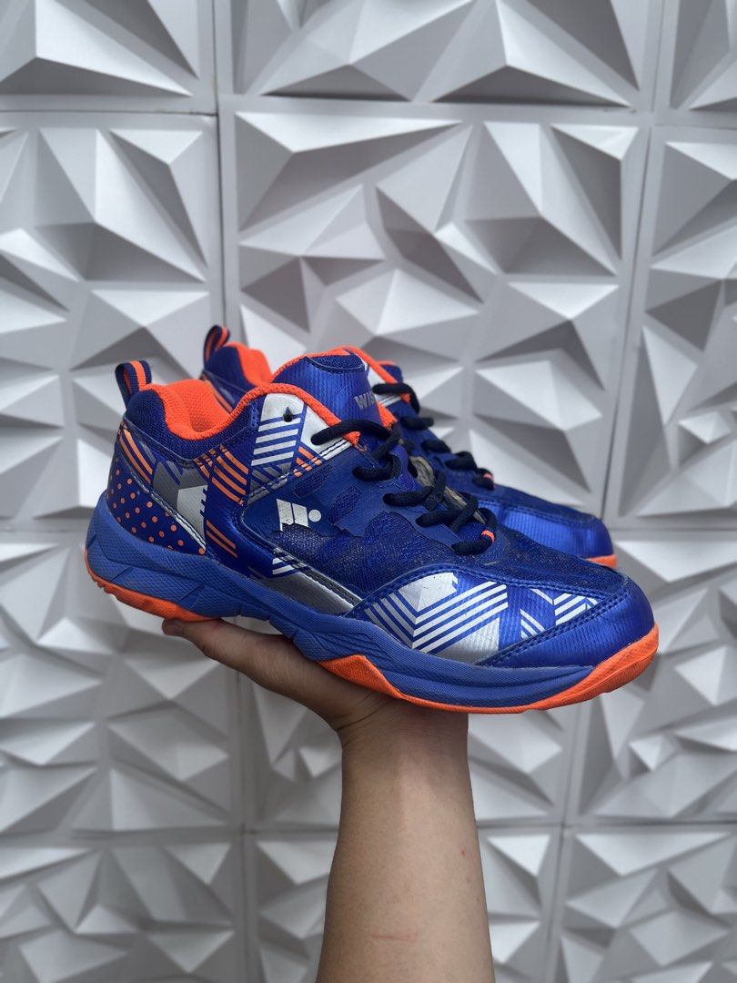 FOR PICKLE AND BADMINT (Category: Sneakers) located in Molave. Submitted by bronzokiks (Listing ID 1468685108, Image 2). Description: .