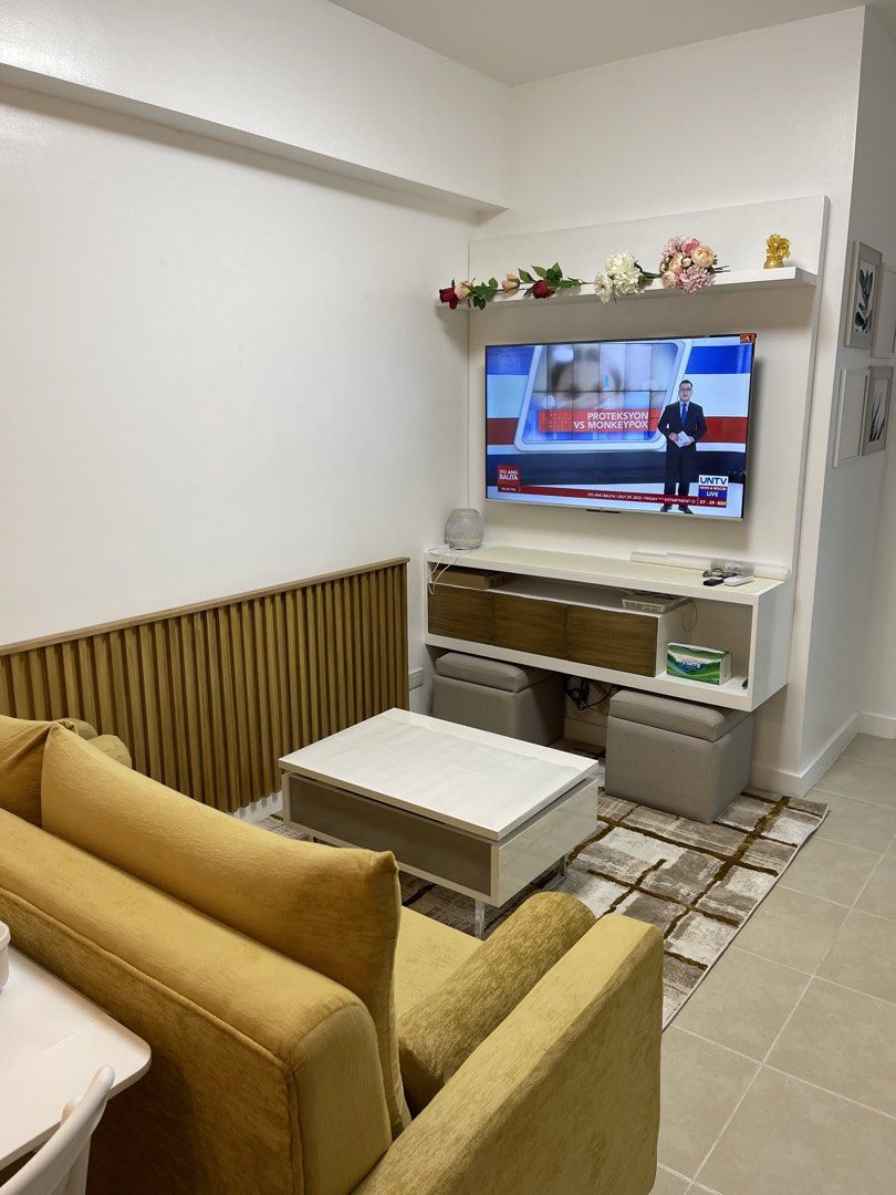 For Rent- 2BR Condominium -Brixton Place , Capitolyo Pasig (Category: Apartments & Condos) located in Pasig City. Submitted by rosalietandob1 (Listing ID 1468681983, Image 3). Description: 2Bedroom Condo at Brixton Place , West Capitol DRive , Pasig Facing Amenities , swimming Pool and Entrance Gate . Fully Furnished, almost Brand New 5 to 10 mins away to BGC plus 6000 for parking ( inclusive of dues) 09178314115-Cha.