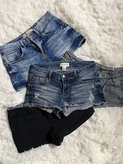 (Category: ) located in . Submitted by kaydeclutter16 (Listing ID 1468603099, Image 1). Description: .
