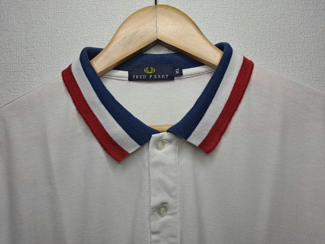 Fred Perry Twin - Tipped (Category: Formal Shirts) located in Quezon City. Submitted by yaseen73 (Listing ID 1468709044, Image 3). Description: Fred Perry Twin - Tipped Polo Shirt With Red, White and Blue Cotton 100% / No Wash Tags ❌ Wearing Size : XL on Tag Dimensions : Please Refer to the Photo Color Rate : 9.9/10 No Issue In Excellent Condition 799.00 Courier : J&T Lalamove MOP : G C A S H B A N K T R A N S F E R Seller's Location : 📍K1, brgy