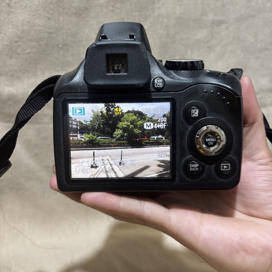 Fujifilm Finepix SL300 (Category: Cameras) located in Quezon City. Submitted by veesvault (Listing ID 1468541084, Image 3). Description: Fujifilm Finepix SL300— reposting until sold! 🏷️NEGOTIABLE IF SURE BUYER! 🎉Best for photojourn & outings! 🎉SUPERB & CRISP OUTPUT + 30x zoom 🎉complete inclusions—gagamitin nalang! 🎉ALL FUNCTIONS WORKING (flash, red flash, zoom, vid, mic, speaker, buttons, dials, etc.) 🎉14 megapixels & 30x optical zoom 🎉no 