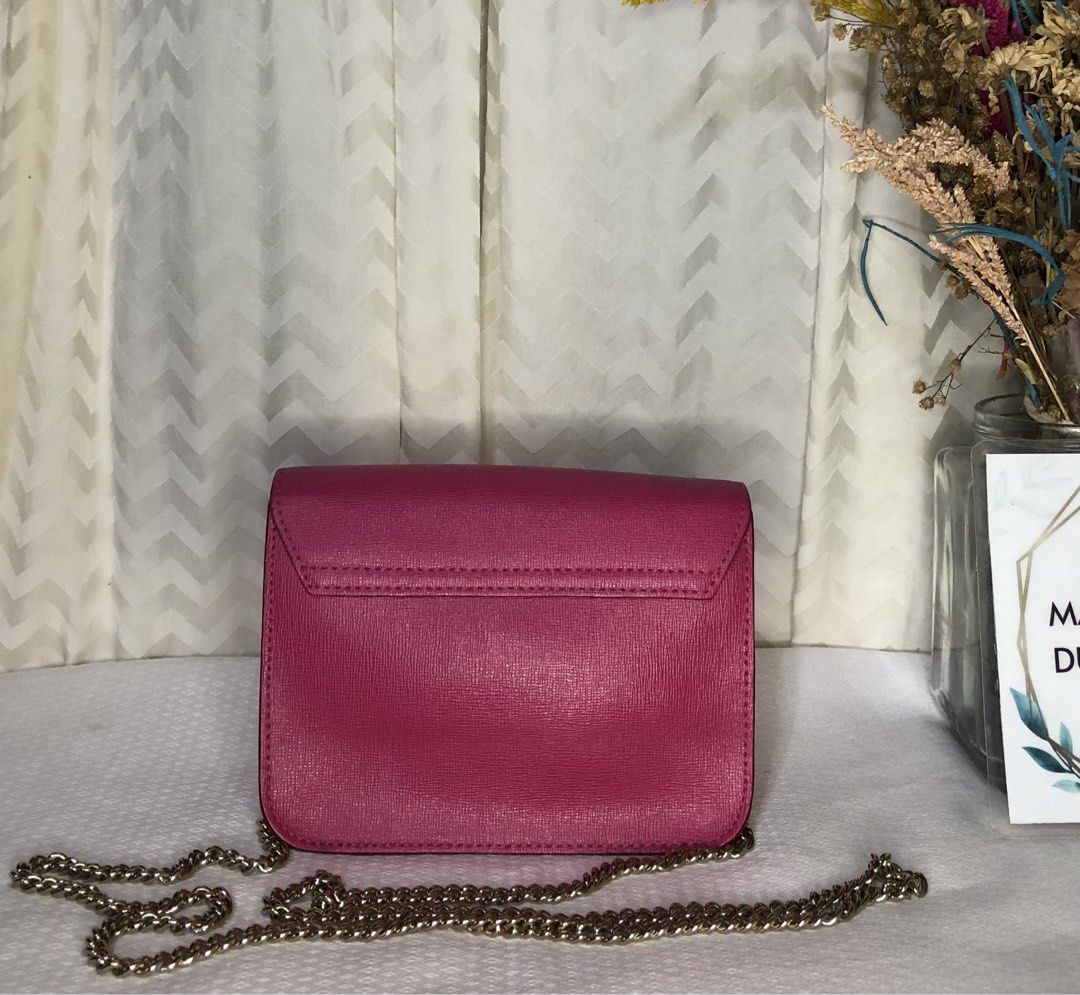 Furla Metropolis Chain bag (Category: Cross-body Bags) located in Puerto Princesa. Submitted by mariasolidad (Listing ID 1468613014, Image 2). Description: .