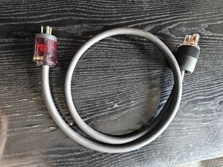 （分類：）位於 。 由 dumli 提交（商品編號 1468534612，圖片 1）。簡介： 。