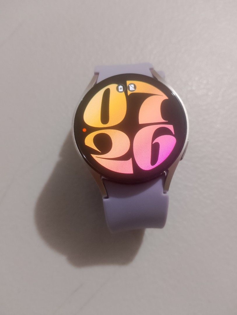 Galaxy Watch 6 40mm (Category: Wearables & Smart Watches) located in Caloocan City. Submitted by duskmatthews (Listing ID 1468625743, Image 1). Description: small almost unnoticeable scratch on the display 16gb storage 2gb ram no original strap and charger.