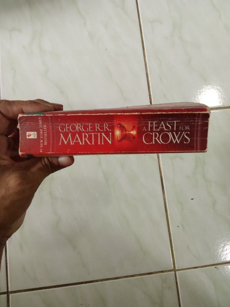 Game of Thrones George RR Martin Feast for Crows (Category: Storybooks) located in Bacolod City. Submitted by goldengem.2dc438 (Listing ID 1468630806, Image 1). Description: ukay x preloved prices are negotiable please manage expectations.