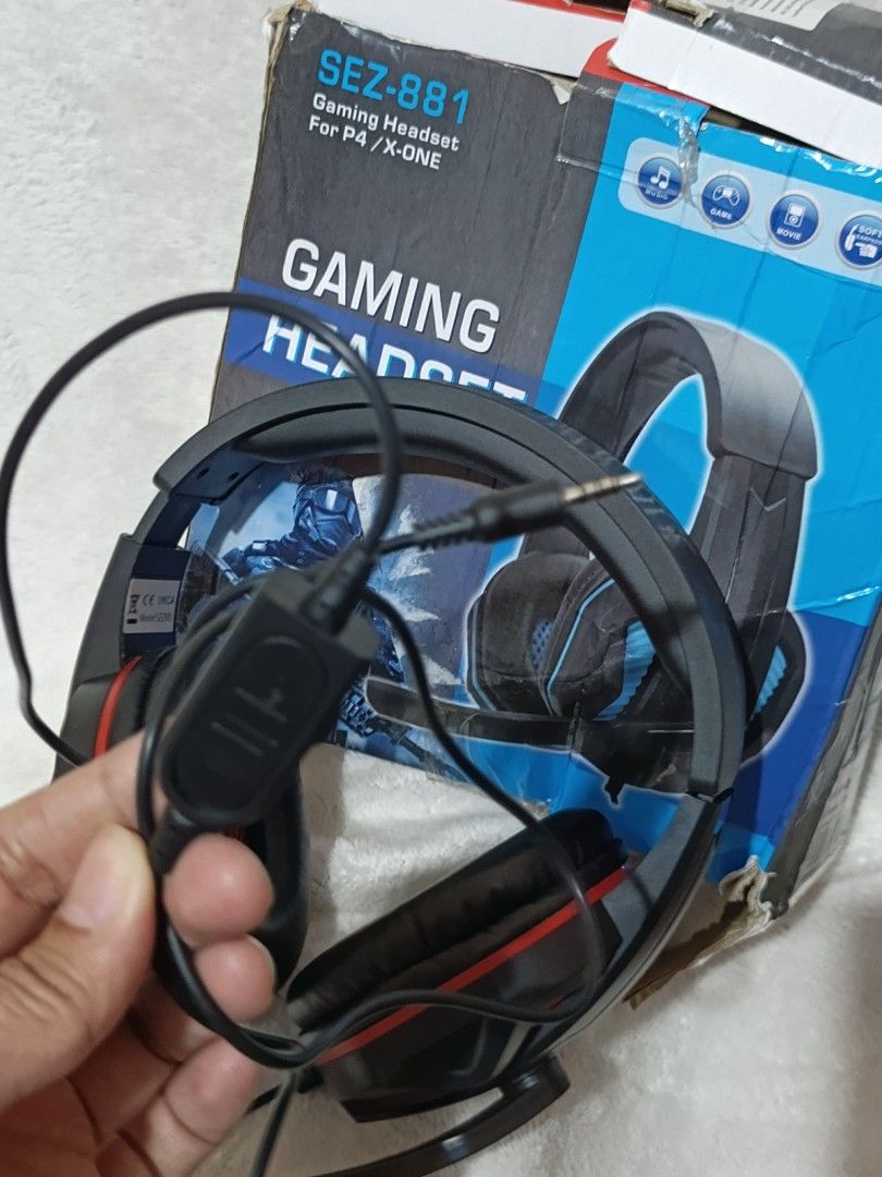 Gaming headset (Category: Headphones & Headsets) located in Baguio. Submitted by hayatihabi23287 (Listing ID 1468693198, Image 3). Description: gaming headset new ,other details check sa pictures tawad,lang po sa,may gusto 📍Baguio location can ship tru jnt.