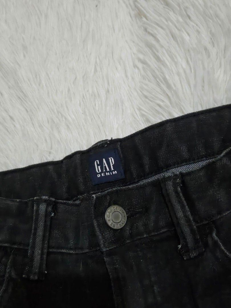 Gap Jeans (Category: Babies & Kids Fashion) located in Manila. Submitted by avi_r (Listing ID 1468581200, Image 2). Description: .