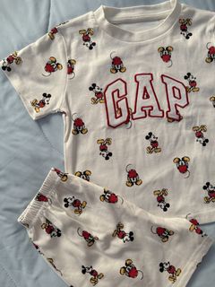 (Category: ) located in . Submitted by boymomclothes (Listing ID 1468652415, Image 1). Description: .