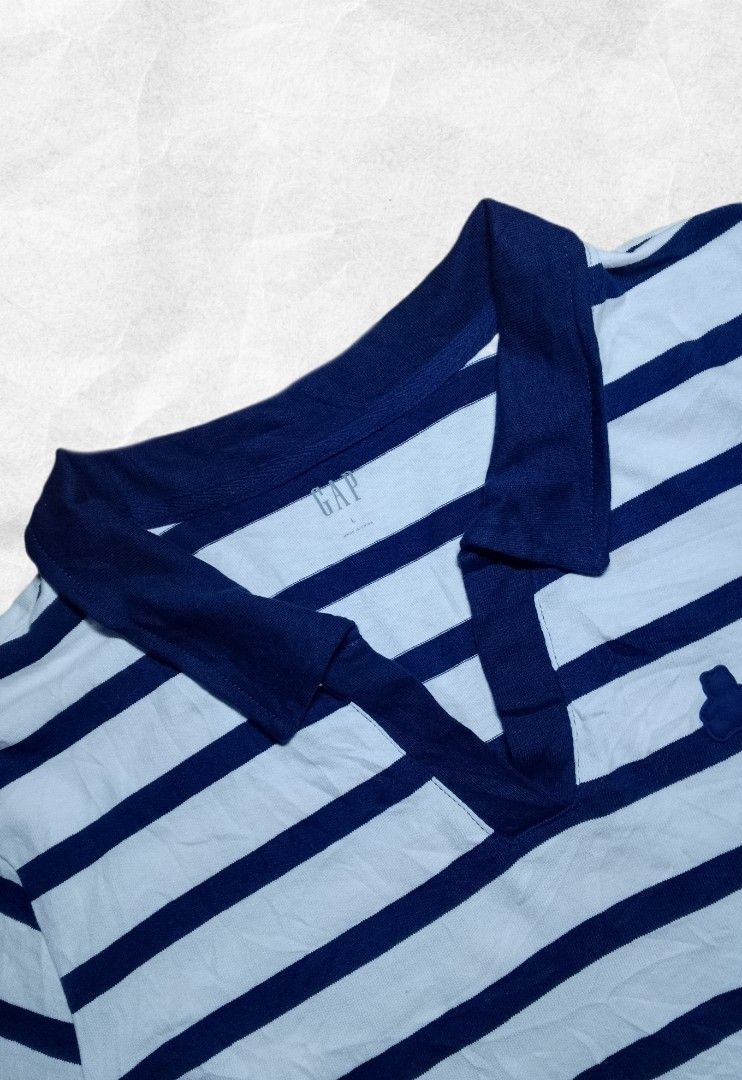GAP Striped Polo Shirt (Category: Formal Shirts) located in Iligan City. Submitted by jydsale. (Listing ID 1468627279, Image 2). Description: 💙 GAP Striped Polo Shirt 🤍 👕 Brand: GAP 🎨 Color: Navy Blue & White 📏 Size: Large (L) ✨ Classic horizontal stripe design 🧵 Embroidered GAP logo on the chest 👔 Stylish collar with V-neck opening 👖 Easy to pair with jeans, shorts, or trousers 💰 ₱300 — Negotiable 📩 Message me for measurements. 🚚 Ship
