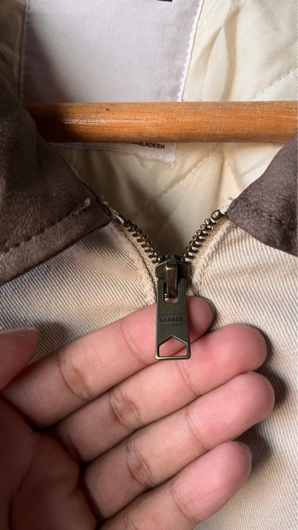 Garage Harington Quilted Lined Jacket (Category: Coats, Jackets and Outerwear) located in Cabuyao City. Submitted by kisyana (Listing ID 1468710385, Image 3). Description: .
