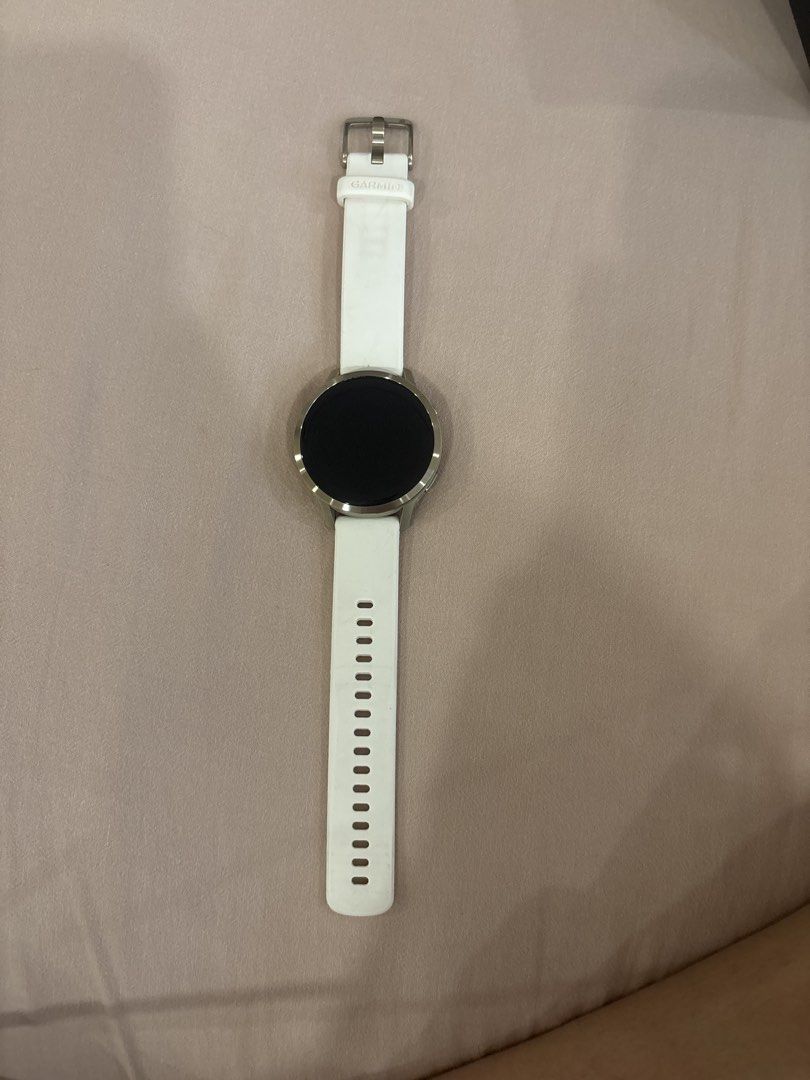 Garmin Venu 4 41MM (Category: Wearables & Smart Watches) located in Manila. Submitted by cavemandraws (Listing ID 1468518936, Image 2). Description: - Brand: Garmin - Model: Venu 4 (41mm) - Color: White with metallic bezel - Condition: Excellent, lightly used - Inclusions: Original box and packaging - Features: Health & fitness GPS tracking, vibrant display, quick-release strap - Meetup Location: Starbucks, 243 Matalino St, Quezon City Woman owne